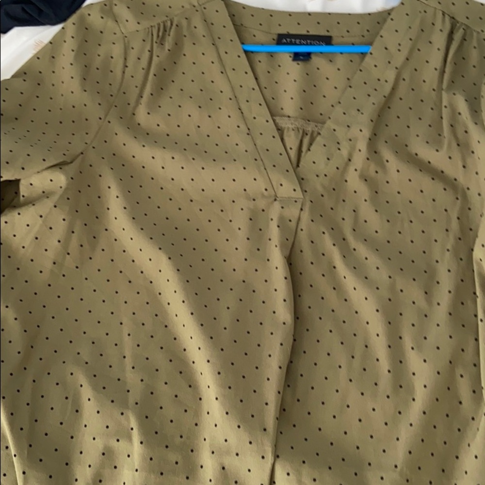 Green polka dot top